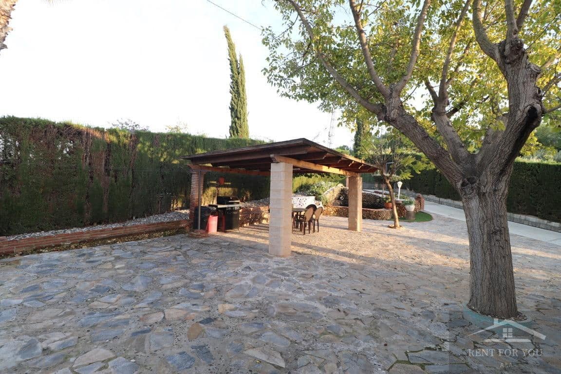 3 quarto Moradia para arrendar em Alhaurin el Grande com piscina - 1 500 € (Ref: 9460850)