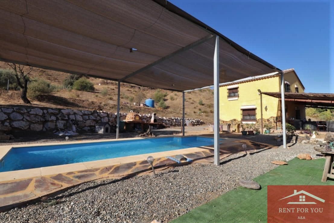 4 Zimmer Villa zu vermieten in Coin mit Pool - 2.000 € (Ref: 9460851)