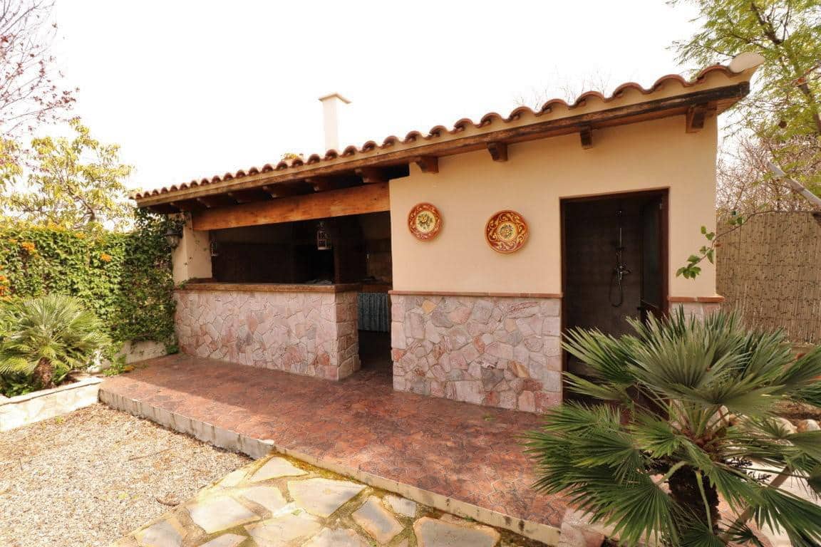 Chalet de 3 habitaciones en Alhaurín el Grande en alquiler - 1.600 € (Ref: 9465975)
