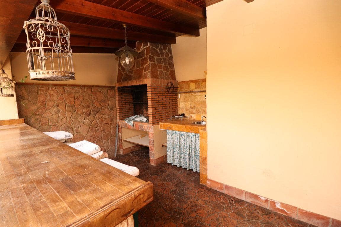 Chalet de 3 habitaciones en Alhaurín el Grande en alquiler - 1.600 € (Ref: 9465975)