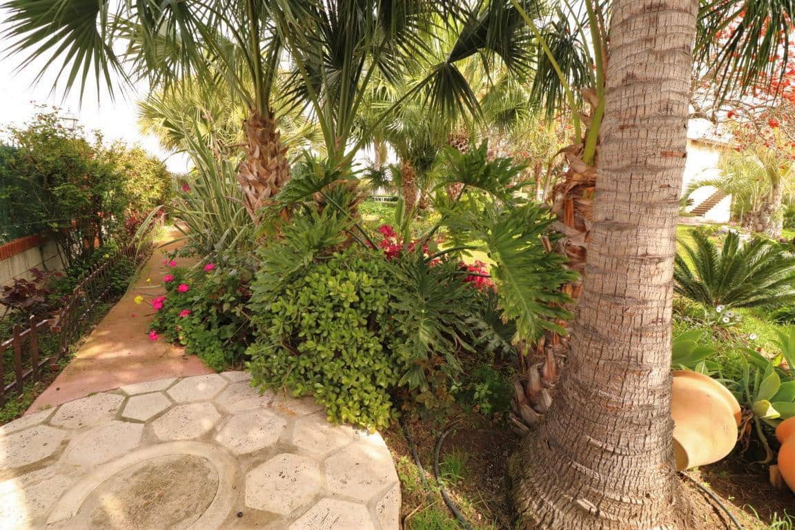 Chalet de 3 habitaciones en Alhaurín el Grande en alquiler - 1.600 € (Ref: 9465975)