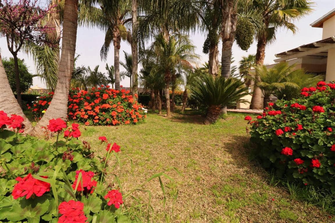 Chalet de 3 habitaciones en Alhaurín el Grande en alquiler - 1.600 € (Ref: 9465975)