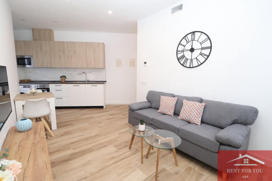 Chalet de 1 habitación en Alhaurín el Grande en alquiler - 750 € (Ref: 9480665)