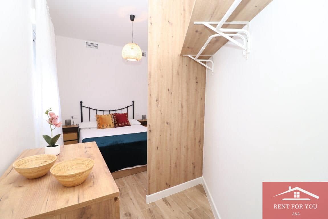 Chalet de 1 habitación en Alhaurín el Grande en alquiler - 750 € (Ref: 9480665)