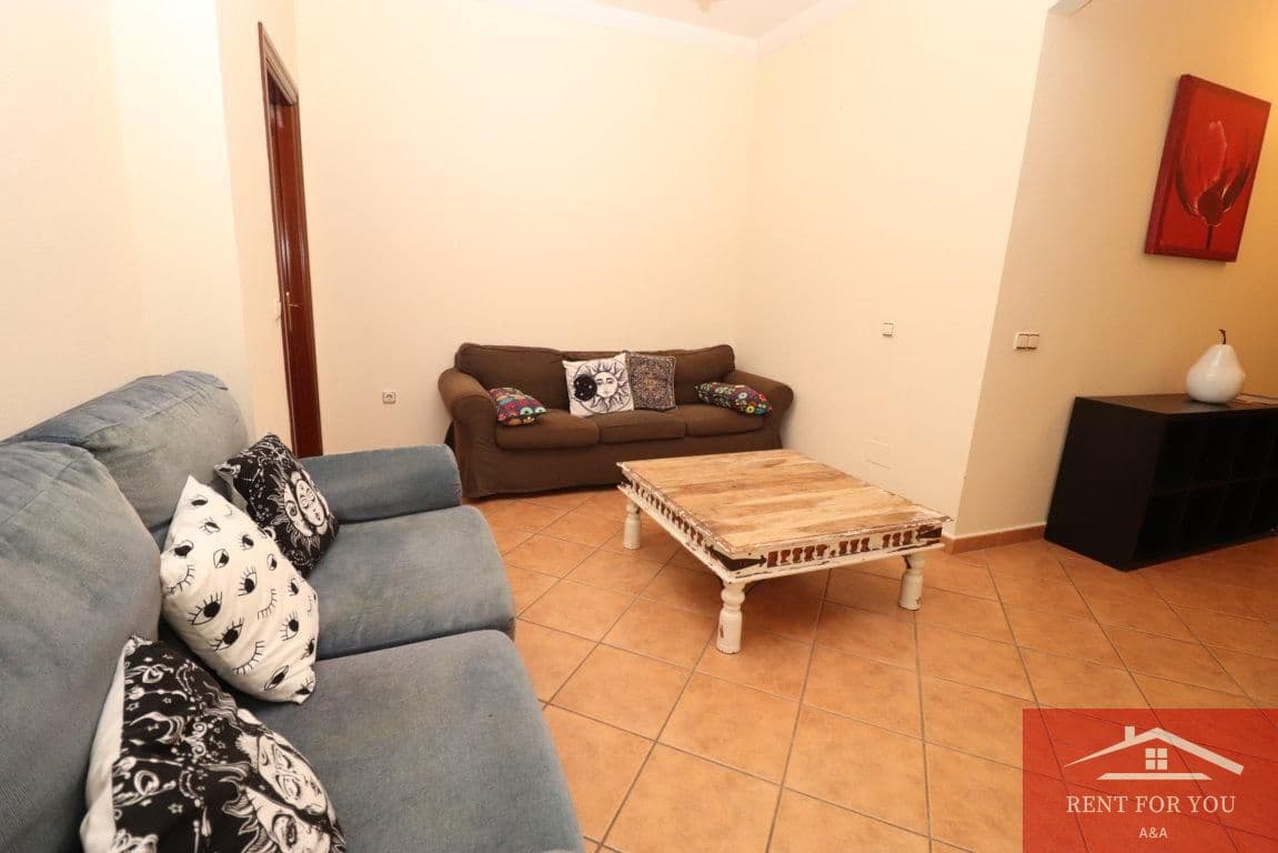 Piso de 2 habitaciones en Alhaurín el Grande en alquiler - 750 € (Ref: 9485487)