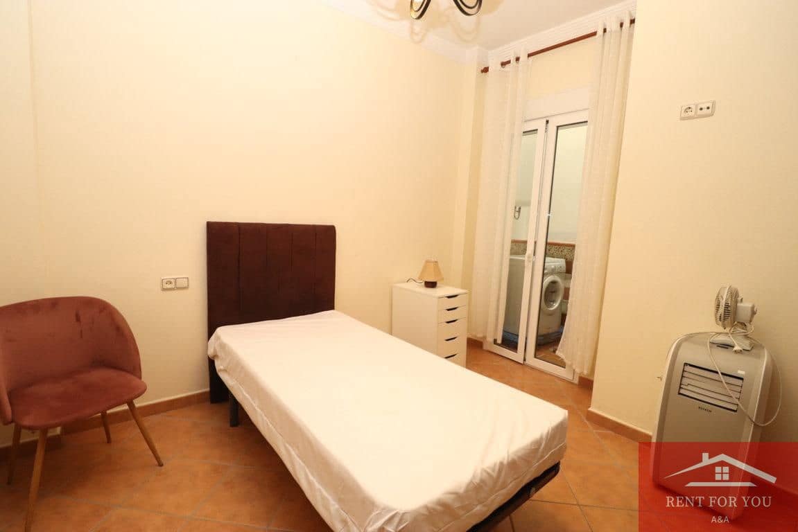 Piso de 2 habitaciones en Alhaurín el Grande en alquiler - 750 € (Ref: 9485487)