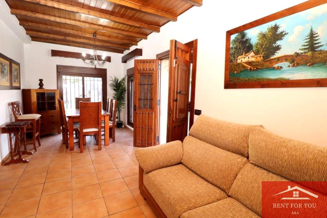 3 bedroom Villa for sale in Coin with pool - € 375,000 (Ref: 9488461)