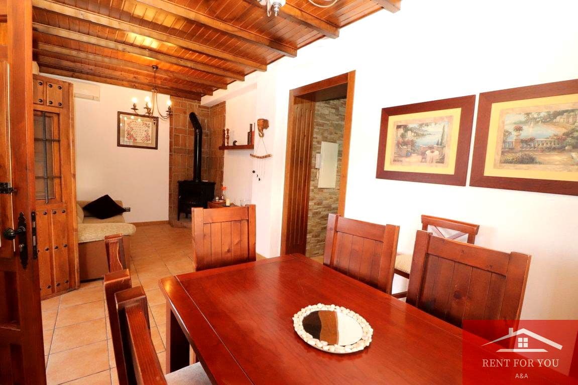 3 bedroom Villa for sale in Coin with pool - € 375,000 (Ref: 9488461)