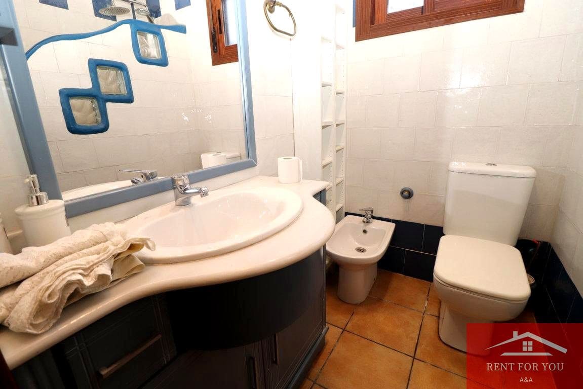 3 bedroom Villa for sale in Coin with pool - € 375,000 (Ref: 9488461)