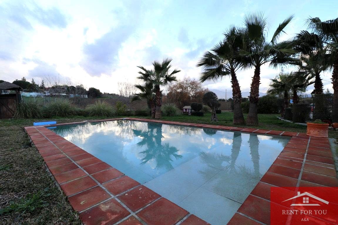 3 bedroom Villa for sale in Coin with pool - € 375,000 (Ref: 9488461)