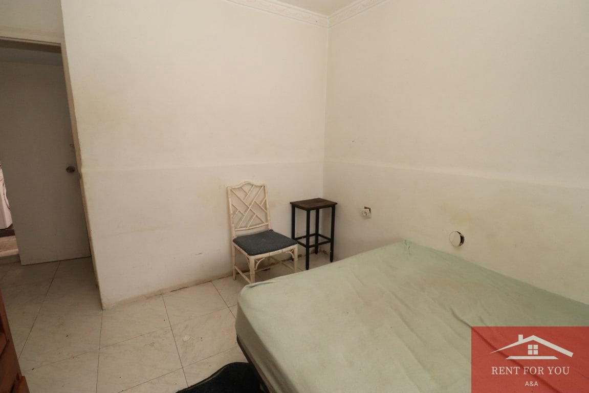 3 bedroom Flat for sale in Coin - € 105,000 (Ref: 9491666)