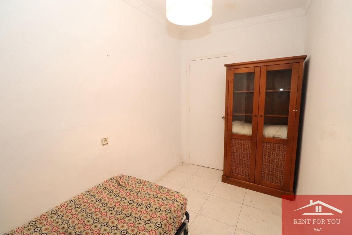 3 bedroom Flat for sale in Coin - € 105,000 (Ref: 9491666)