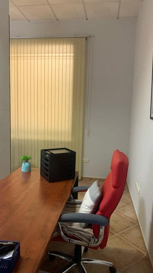 1 quarto Escritório para arrendar em Alhaurin el Grande - 300 € (Ref: 9491667)