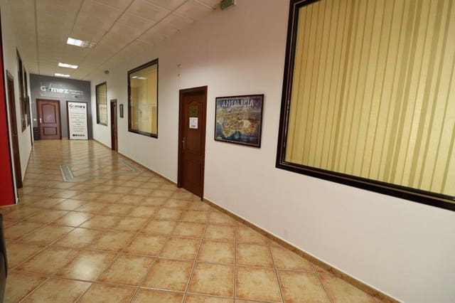 1 quarto Escritório para arrendar em Alhaurín el Grande - 300 € (Ref: 9491667)