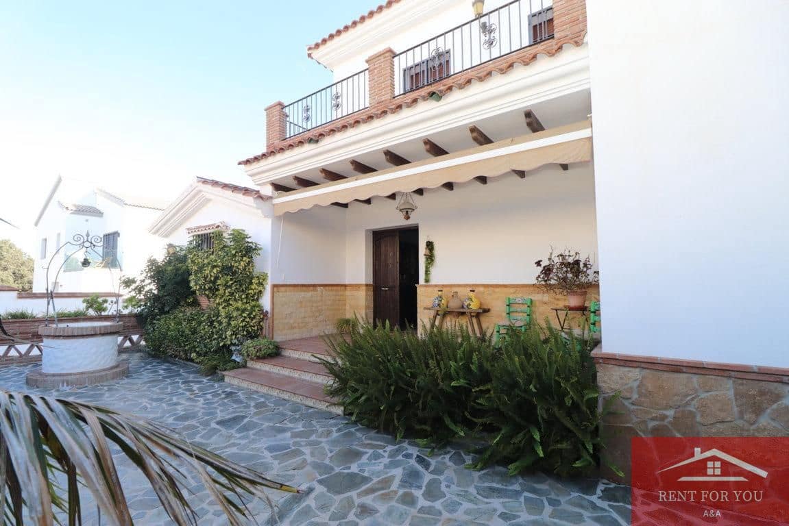 5 slaapkamer Villa te huur in Alhaurin el Grande met zwembad garage - € 3.500 (Ref: 9506293)