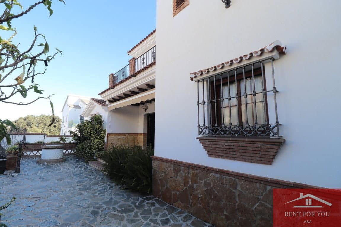 5 slaapkamer Villa te huur in Alhaurin el Grande met zwembad garage - € 3.500 (Ref: 9506293)