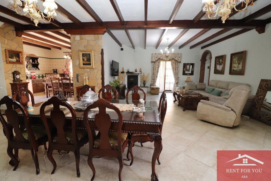 5 slaapkamer Villa te huur in Alhaurin el Grande met zwembad garage - € 3.500 (Ref: 9506293)