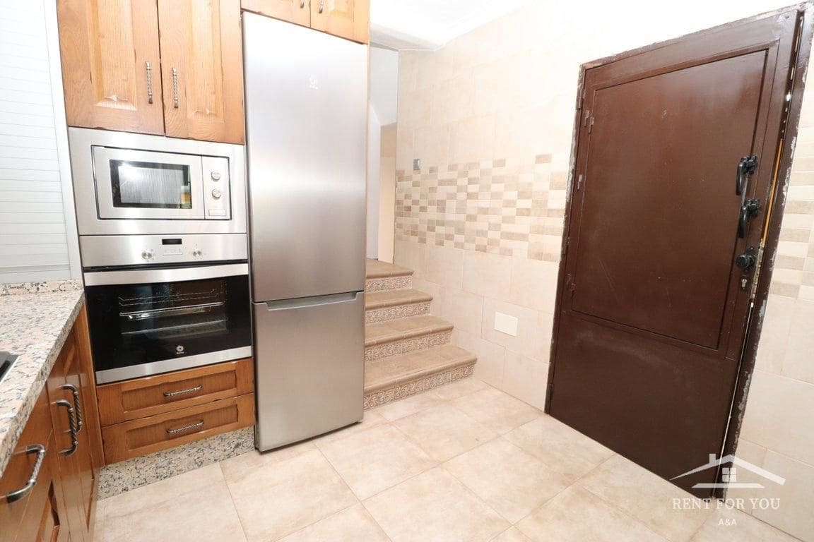 2 bedroom Villa for rent in Alhaurin el Grande with pool - € 1,100 (Ref: 9525289)