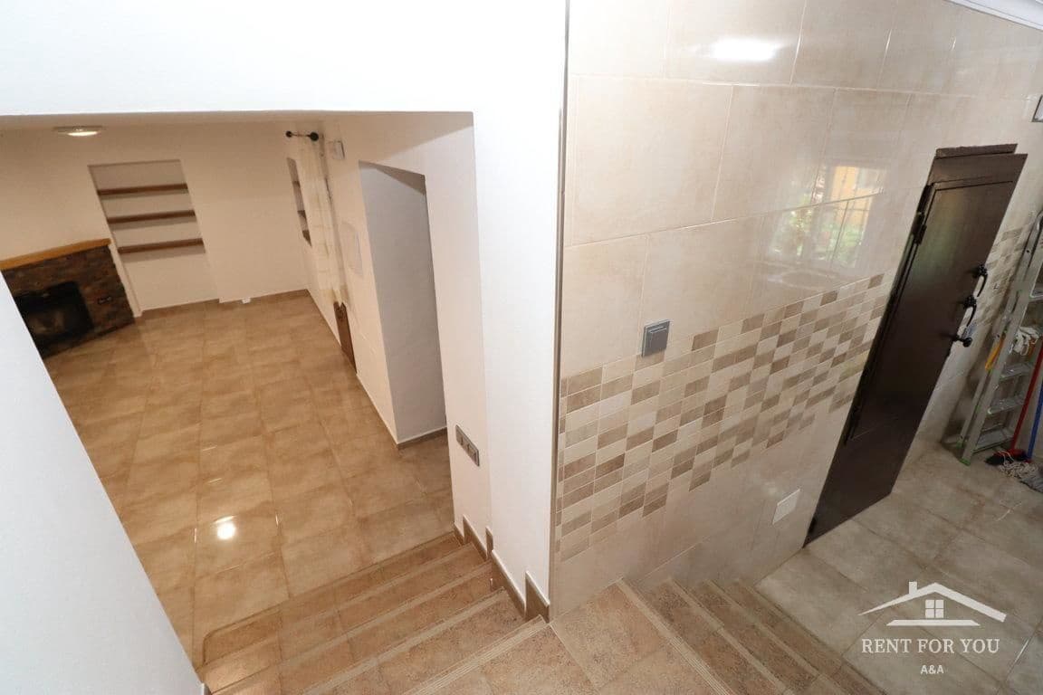 2 bedroom Villa for rent in Alhaurin el Grande with pool - € 1,100 (Ref: 9525289)