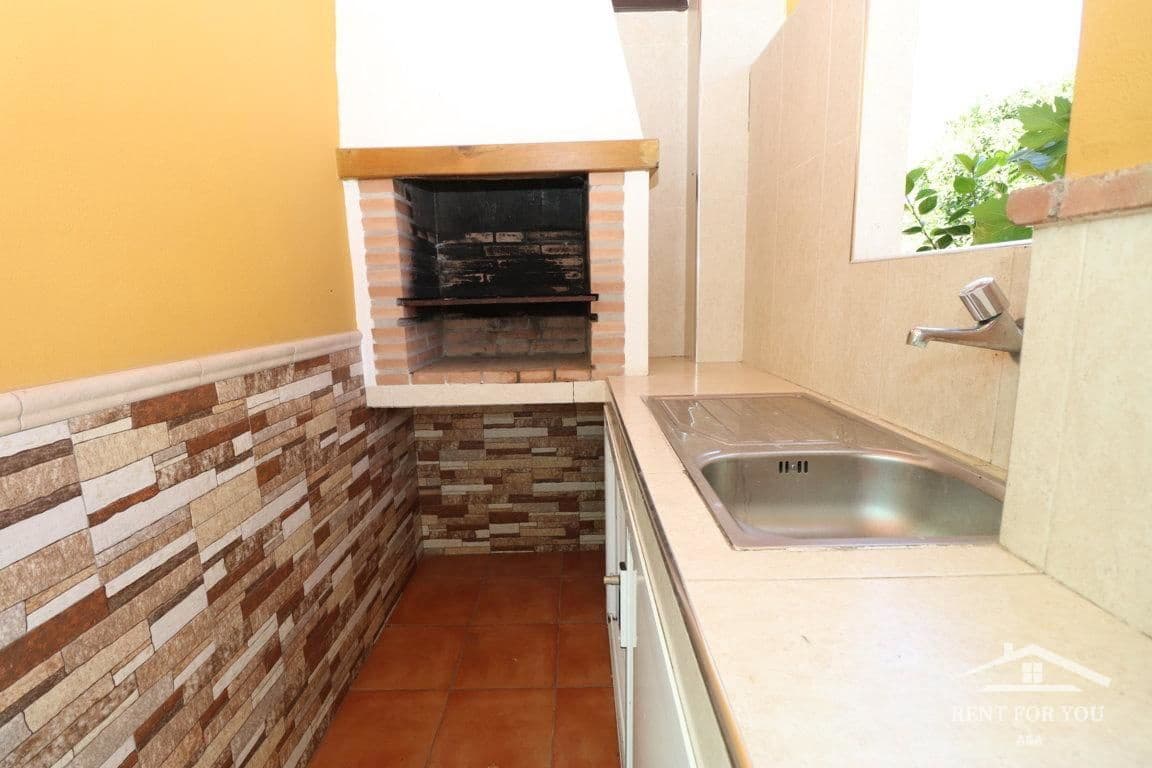 2 bedroom Villa for rent in Alhaurin el Grande with pool - € 1,100 (Ref: 9525289)