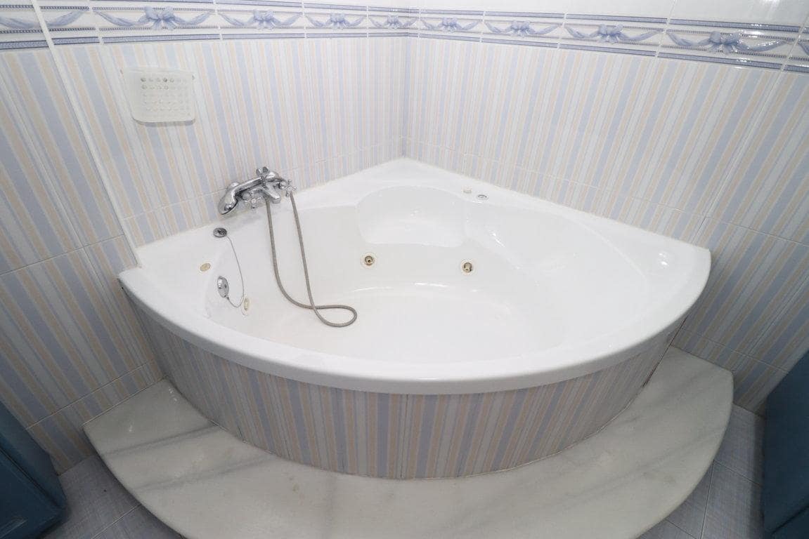 3 sypialnia Willa do wynajęcia w Alhaurin el Grande - 1 200 € (Ref: 9529170)