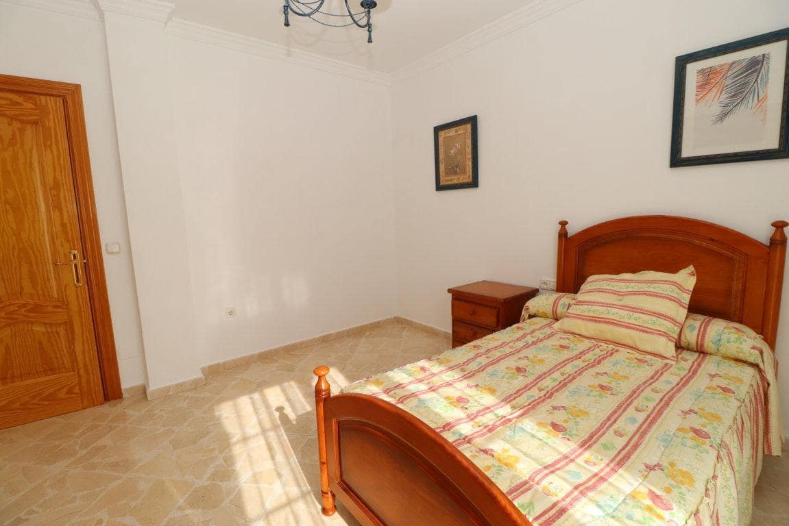 3 sypialnia Willa do wynajęcia w Alhaurin el Grande - 1 200 € (Ref: 9529170)