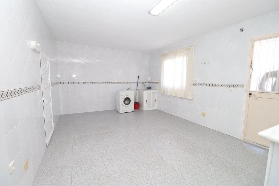 3 sypialnia Willa do wynajęcia w Alhaurin el Grande - 1 200 € (Ref: 9529170)