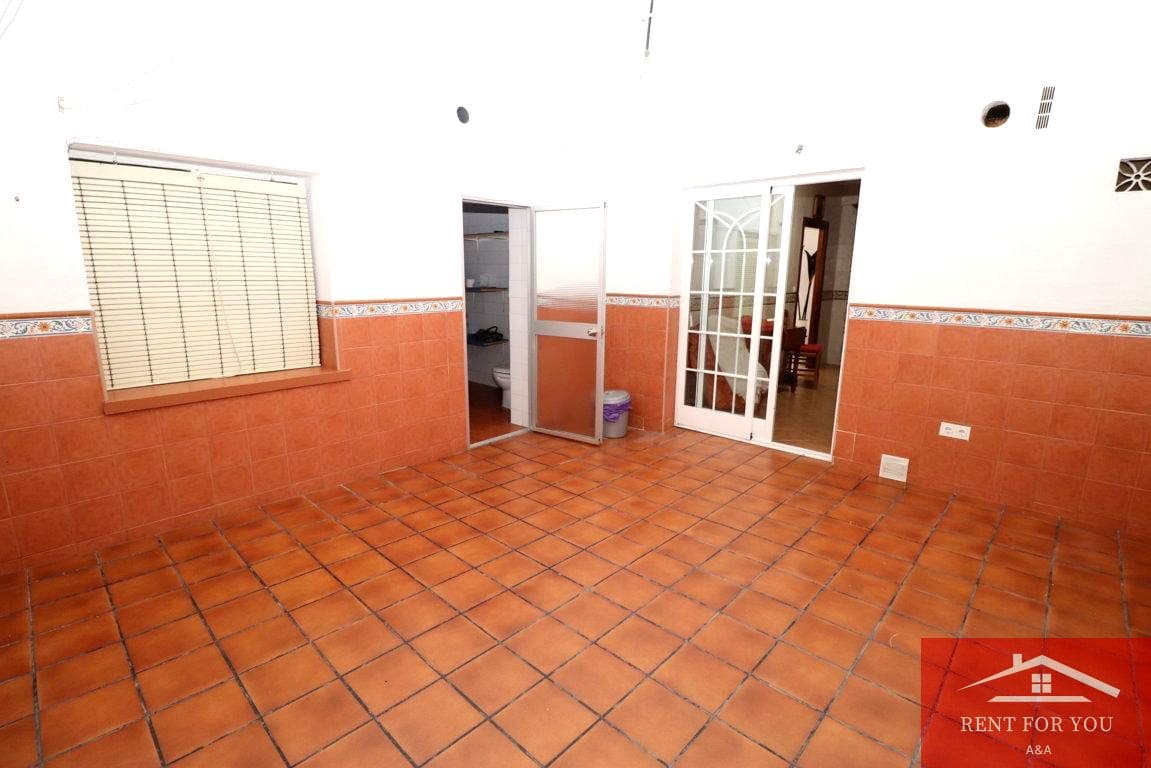 5 bedroom Flat for sale in Alhaurin el Grande - € 295,000 (Ref: 9536560)