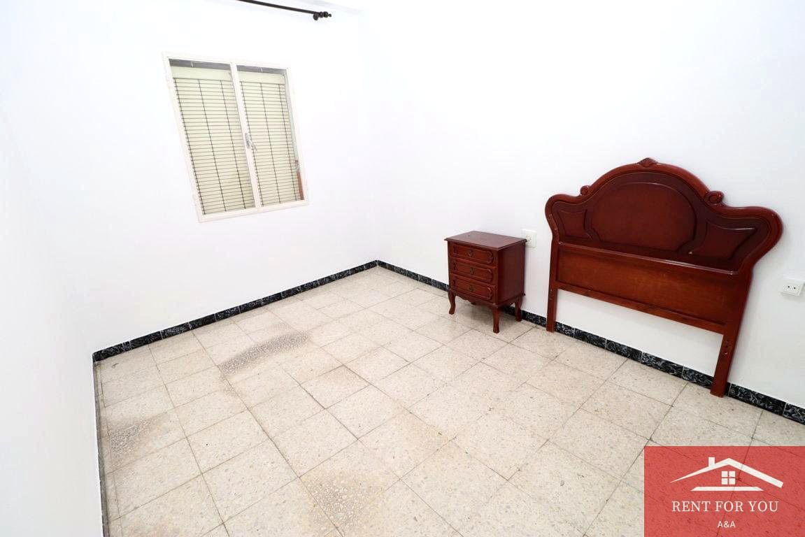 5 bedroom Flat for sale in Alhaurin el Grande - € 295,000 (Ref: 9536560)
