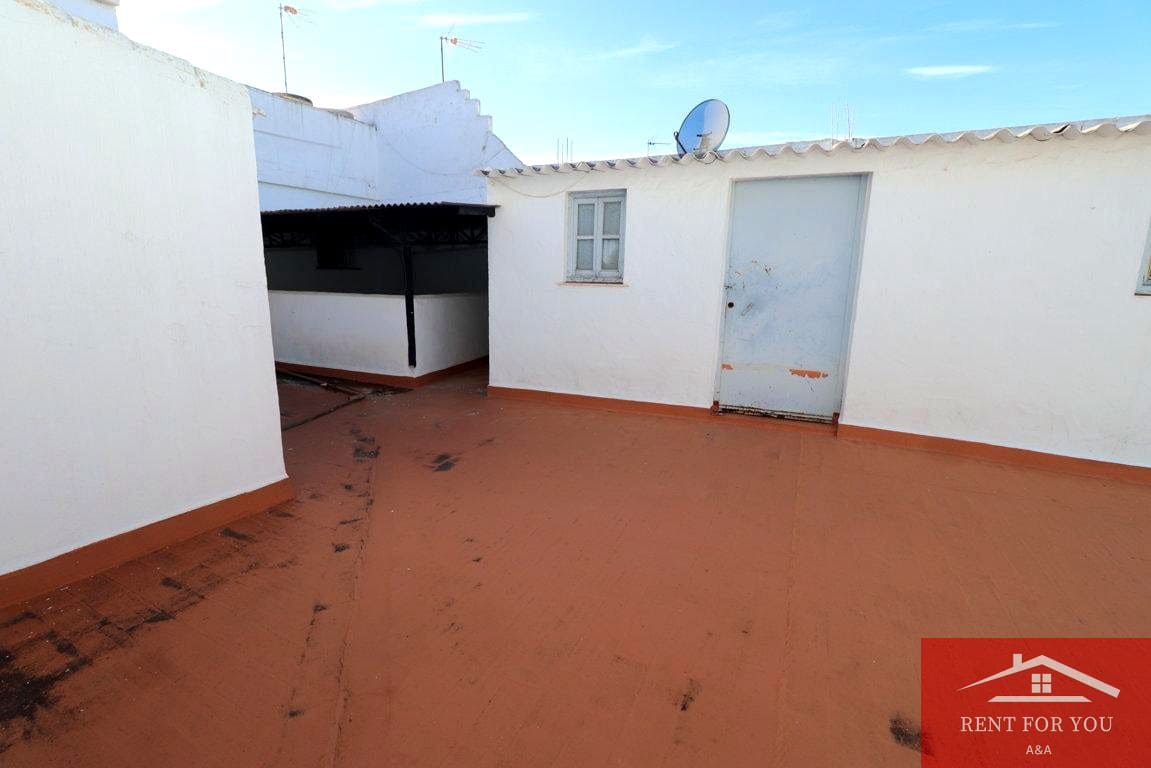 5 bedroom Flat for sale in Alhaurin el Grande - € 295,000 (Ref: 9536560)