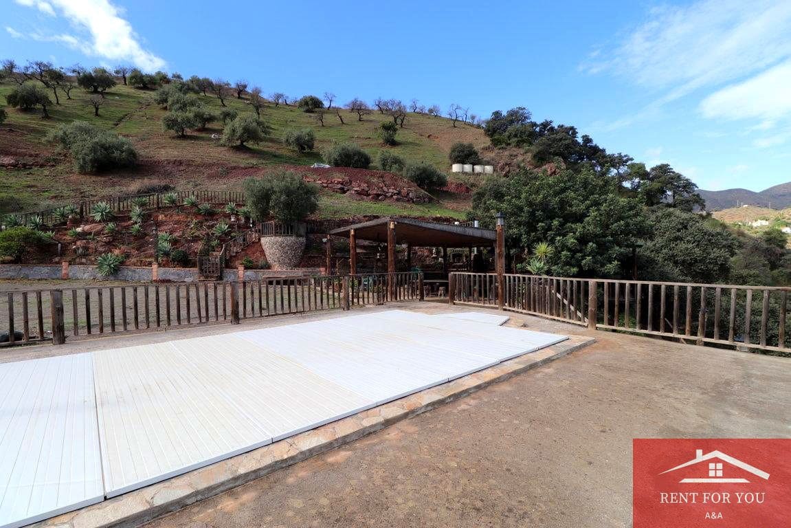 4 soverom Villa til salgs i Almogia med svømmebasseng - € 450 000 (Ref: 9569257)