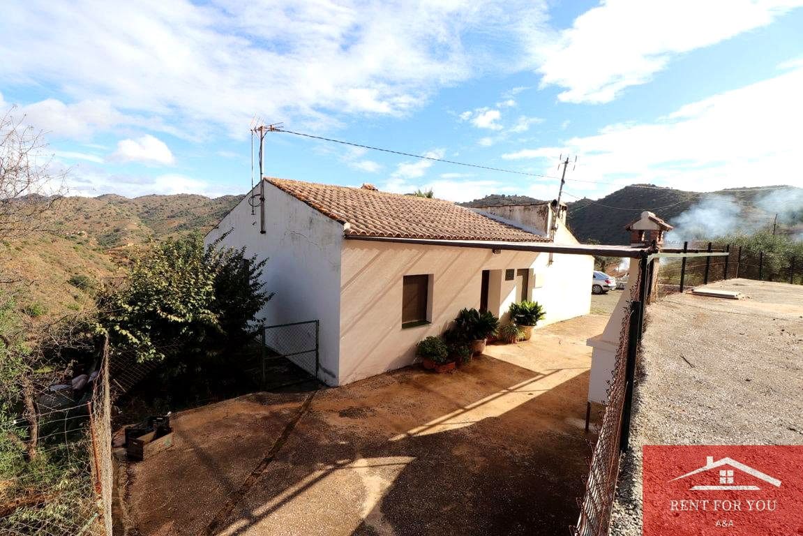 4 soverom Villa til salgs i Almogia med svømmebasseng - € 450 000 (Ref: 9569257)