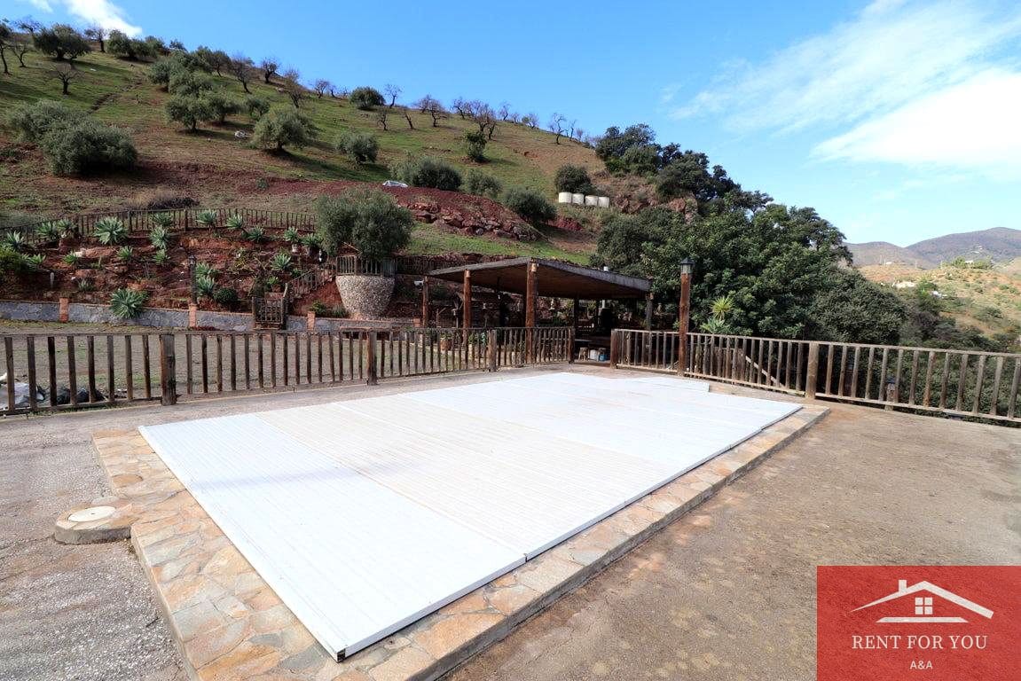 4 soverom Villa til salgs i Almogia med svømmebasseng - € 450 000 (Ref: 9569257)