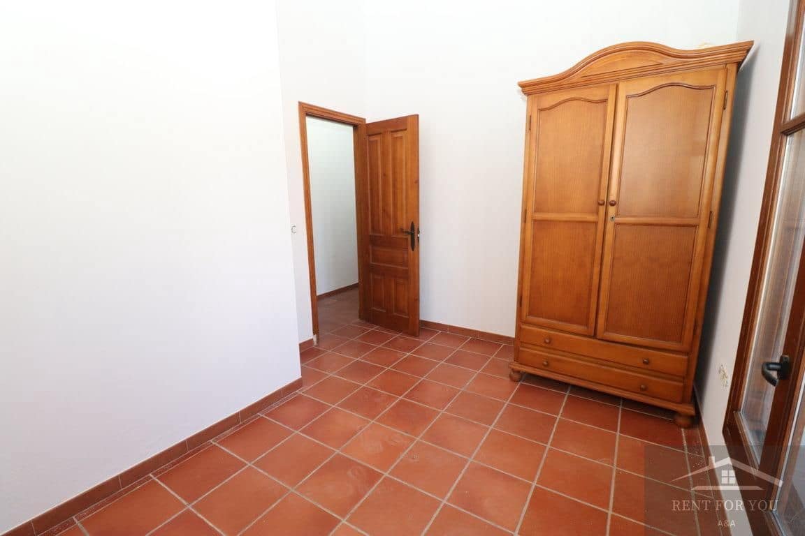 4 quarto Moradia para arrendar em Coin com piscina garagem - 1 600 € (Ref: 9575010)