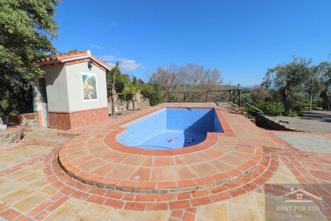 4 quarto Moradia para arrendar em Coin com piscina garagem - 1 600 € (Ref: 9575010)