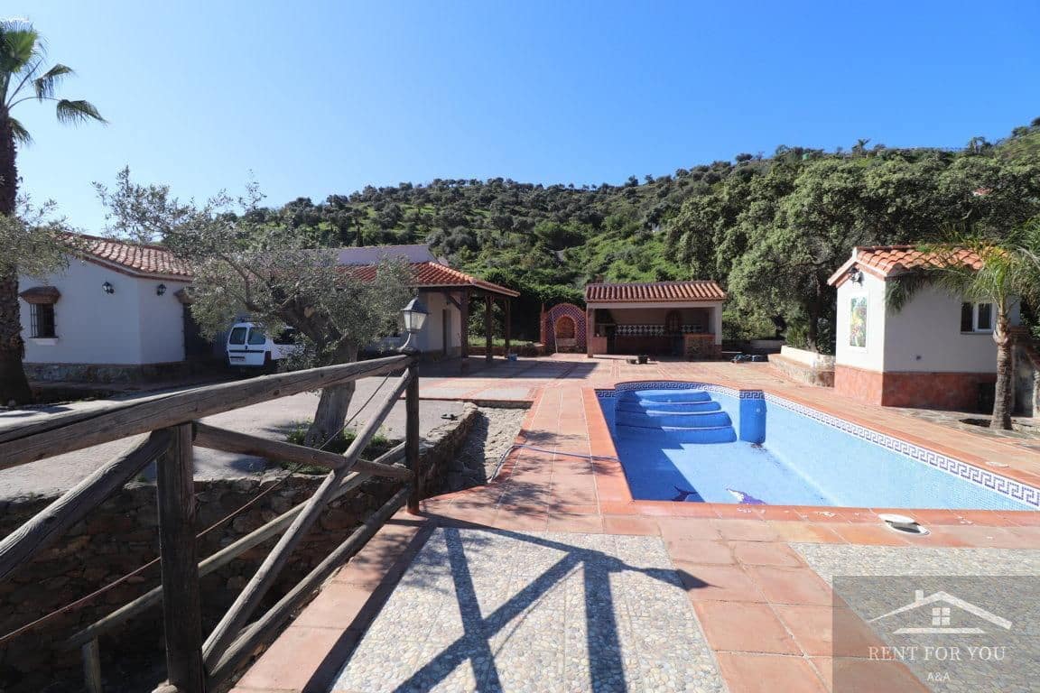 4 quarto Moradia para arrendar em Coin com piscina garagem - 1 600 € (Ref: 9575010)