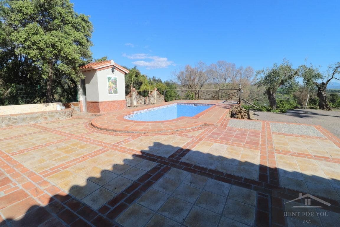 4 quarto Moradia para arrendar em Coin com piscina garagem - 1 600 € (Ref: 9575010)