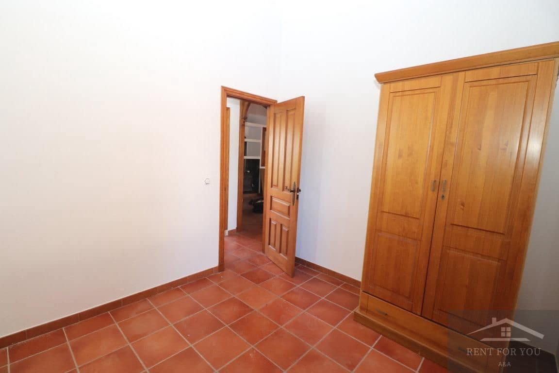4 quarto Moradia para arrendar em Coin com piscina garagem - 1 600 € (Ref: 9575010)