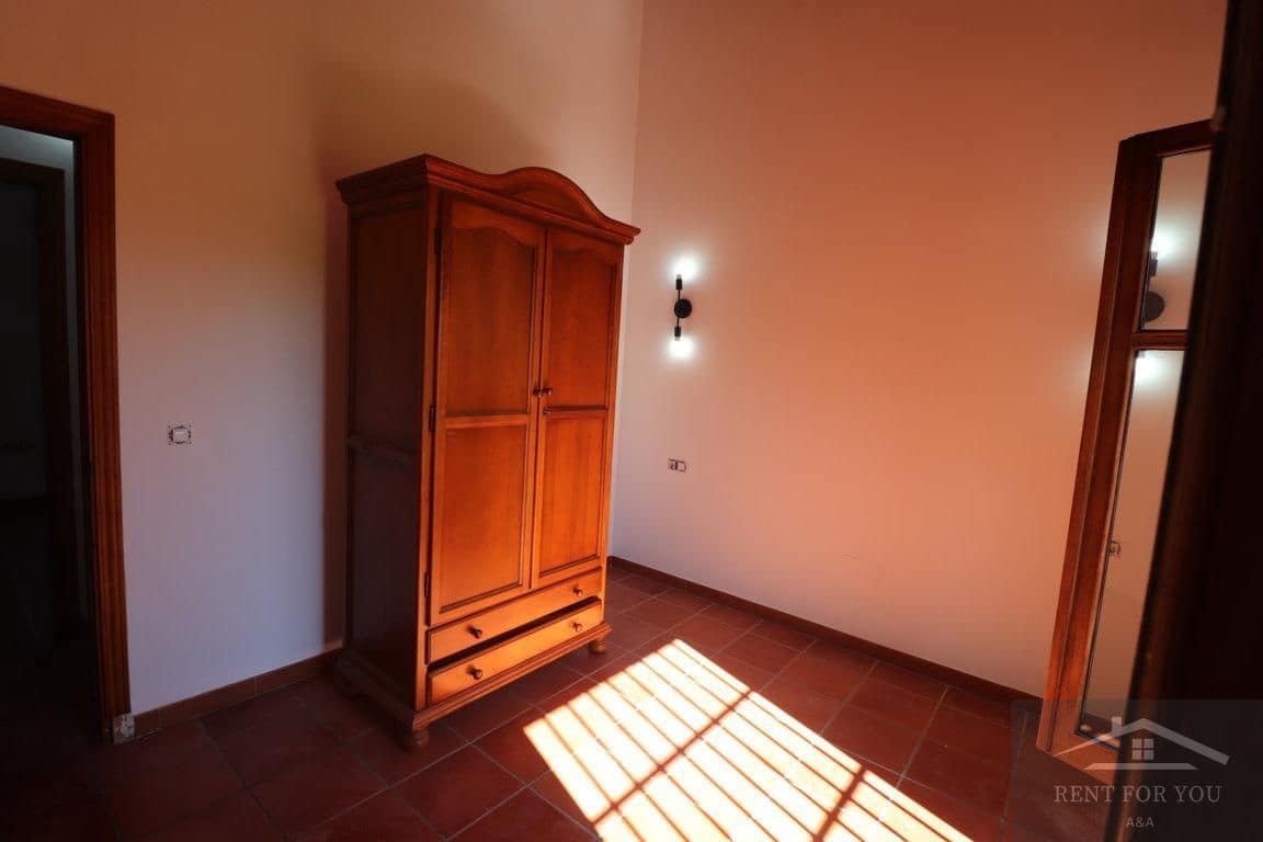 4 quarto Moradia para arrendar em Coin com piscina garagem - 1 600 € (Ref: 9575010)