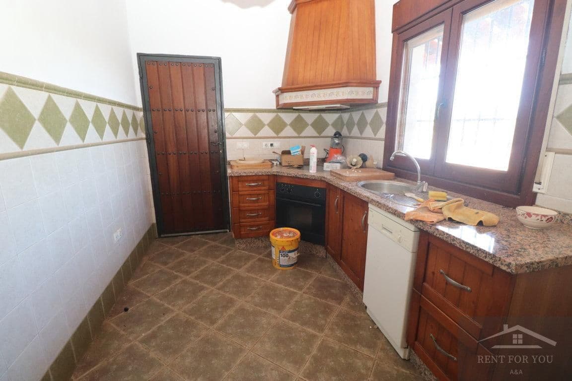 4 quarto Moradia para arrendar em Coin com piscina garagem - 1 600 € (Ref: 9575010)