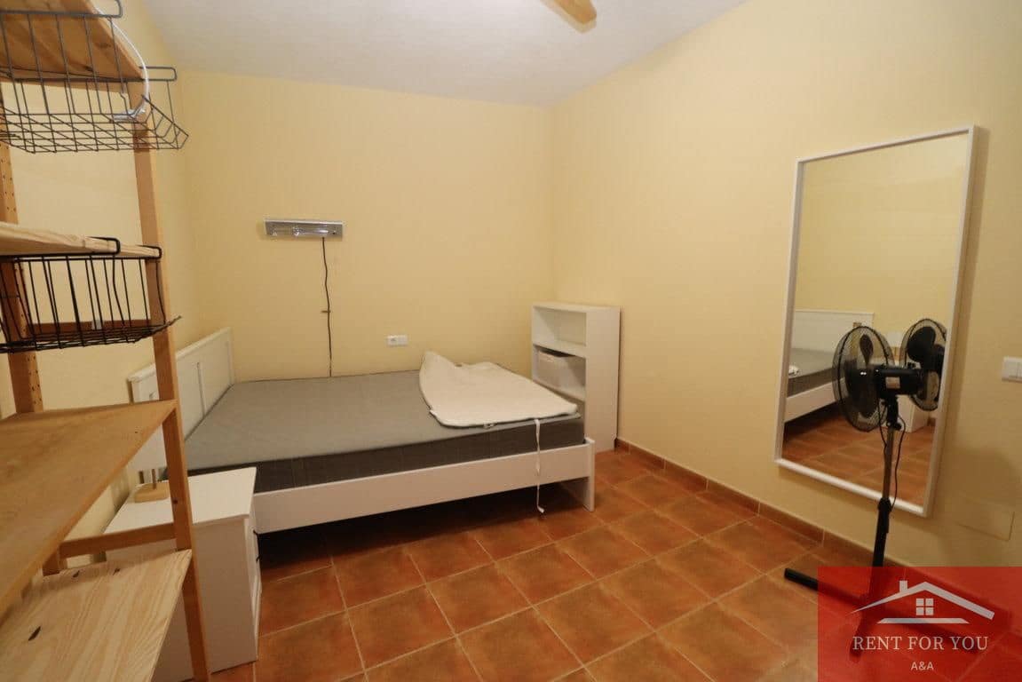 3 soveværelse Villa til leje i Coin med garage - € 1.200 (Ref: 9575011)