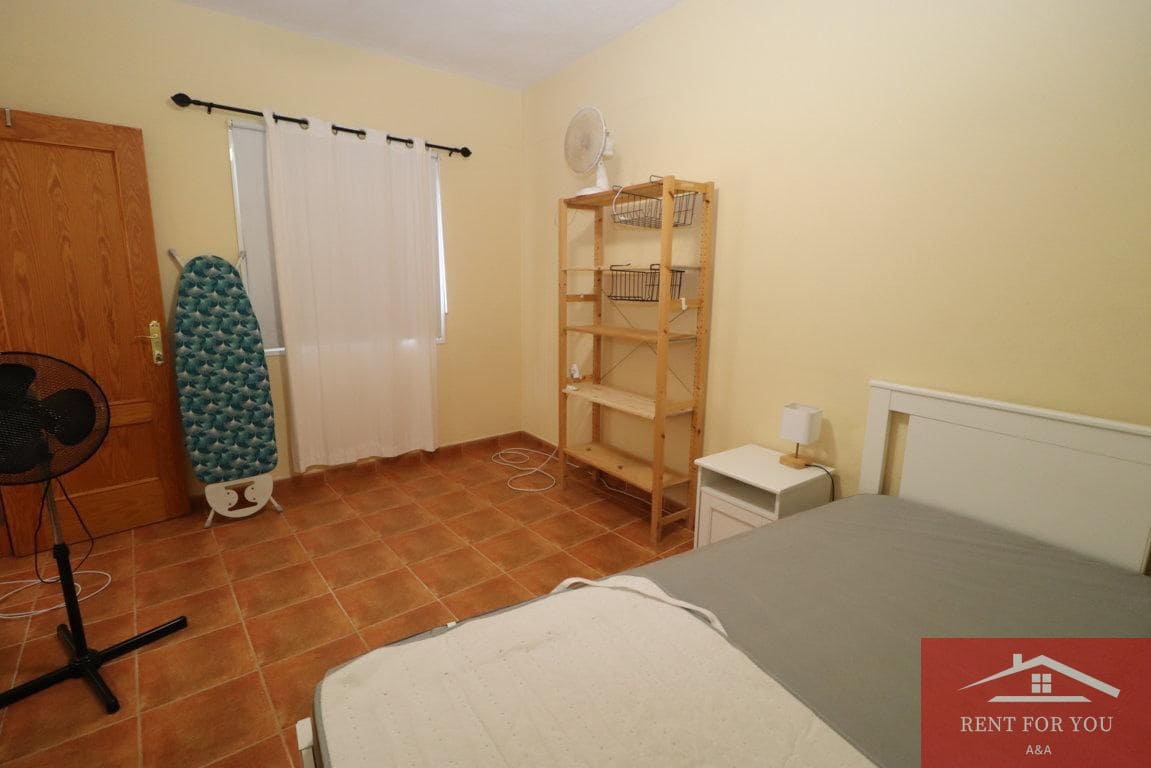 3 soveværelse Villa til leje i Coin med garage - € 1.200 (Ref: 9575011)