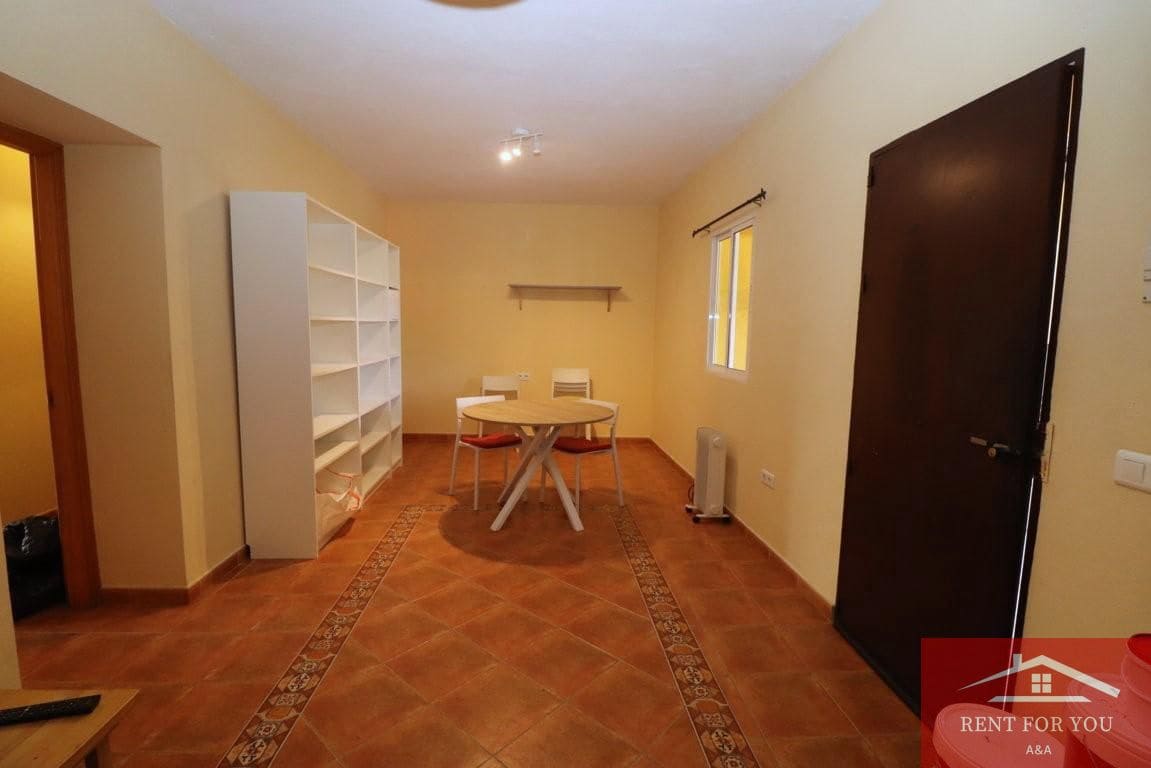 3 soveværelse Villa til leje i Coin med garage - € 1.200 (Ref: 9575011)