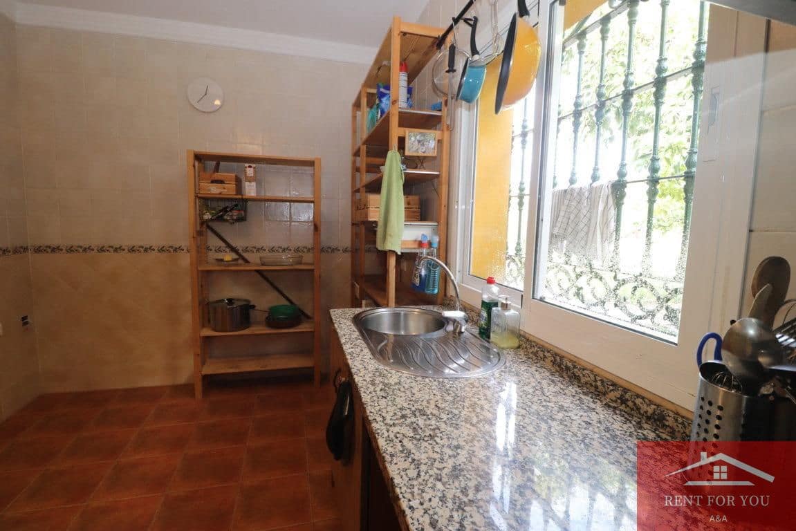 3 soveværelse Villa til leje i Coin med garage - € 1.200 (Ref: 9575011)