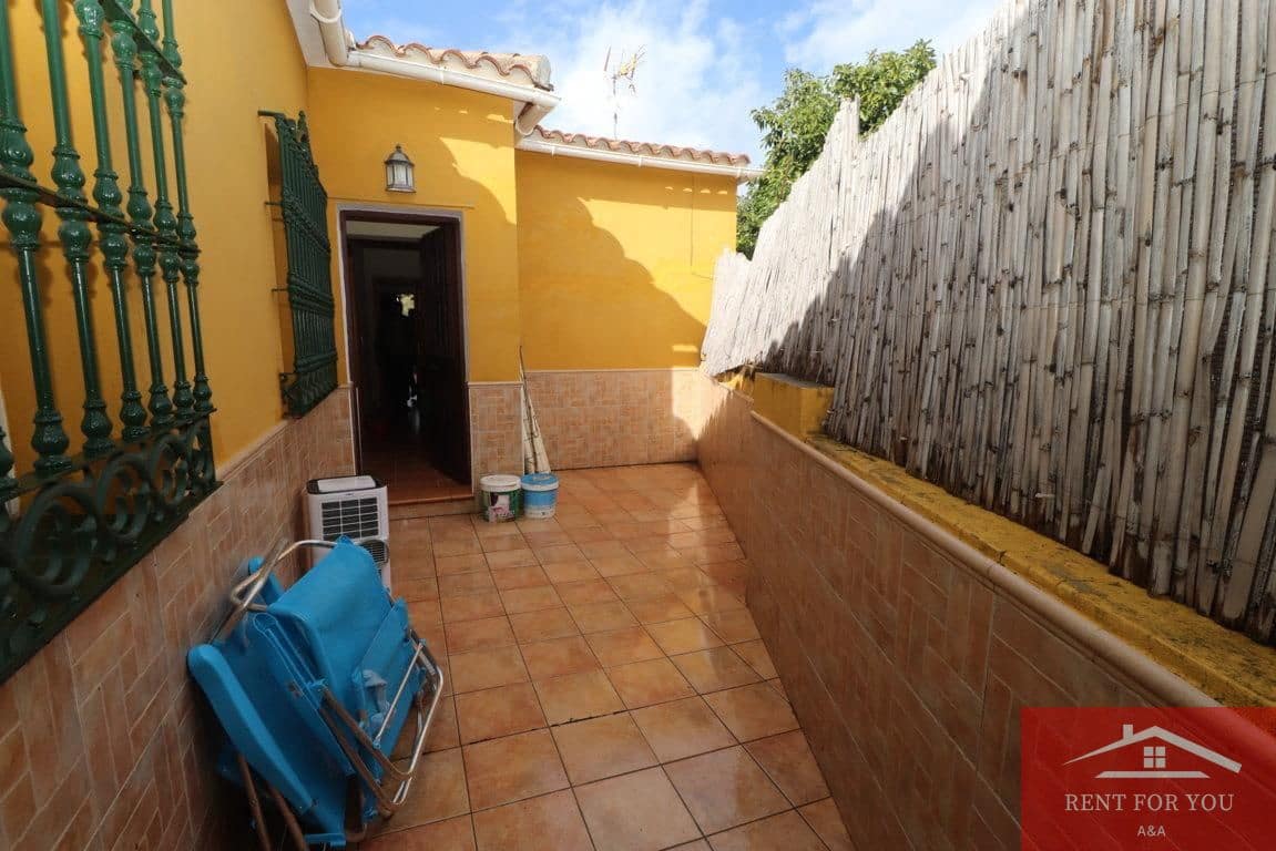 3 soveværelse Villa til leje i Coin med garage - € 1.200 (Ref: 9575011)