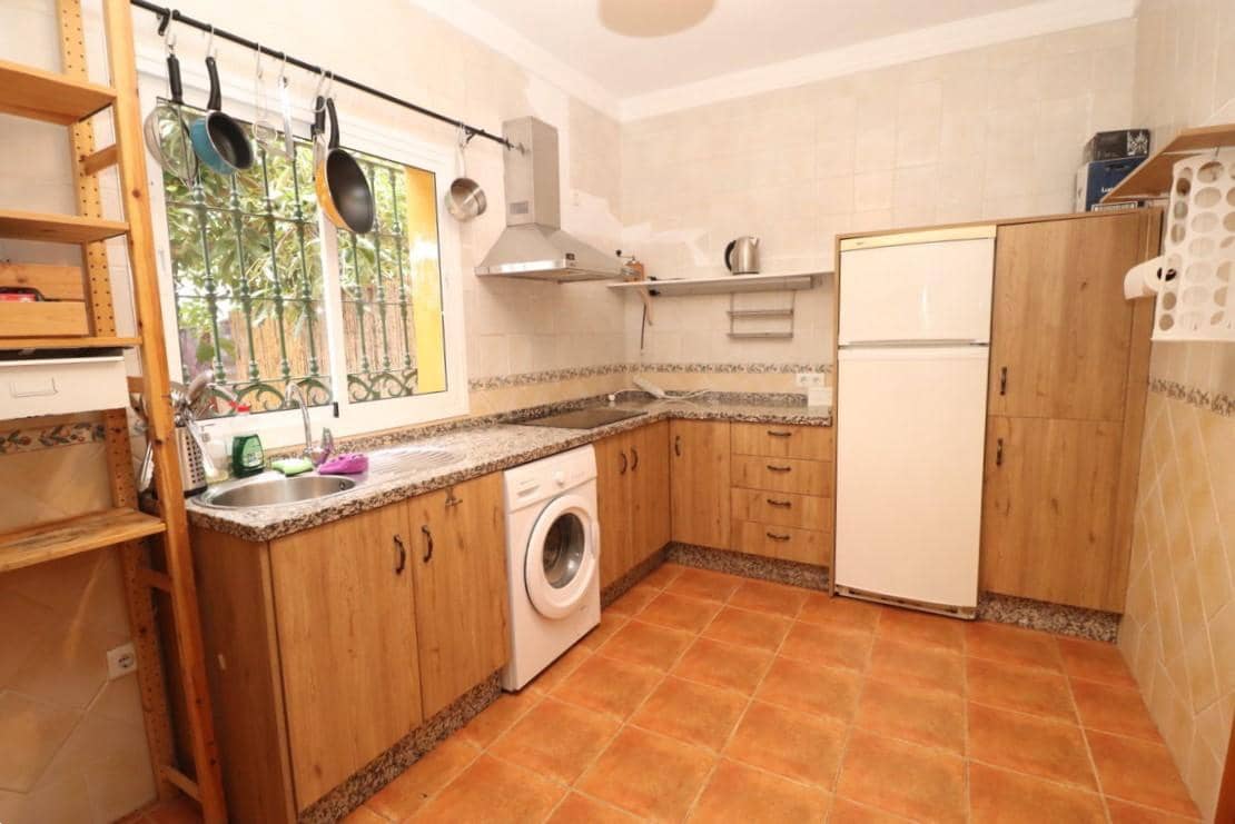 3 bedroom Villa for rent in Coin with garage - € 1,100 (Ref: 9575011)