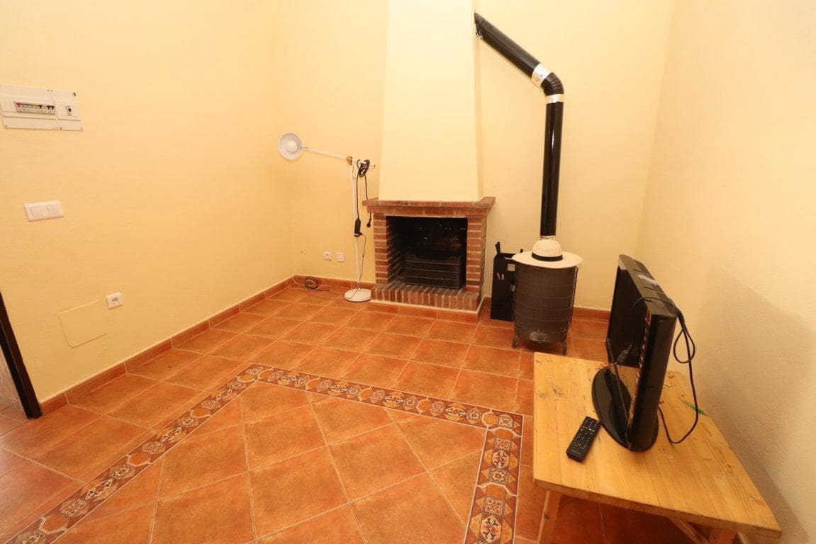 3 bedroom Villa for rent in Coin with garage - € 1,100 (Ref: 9575011)