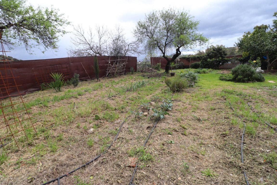 3 bedroom Villa for rent in Coin with garage - € 1,100 (Ref: 9575011)