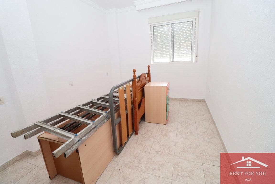 3 bedroom Flat for rent in Alhaurin el Grande - € 750 (Ref: 9583180)