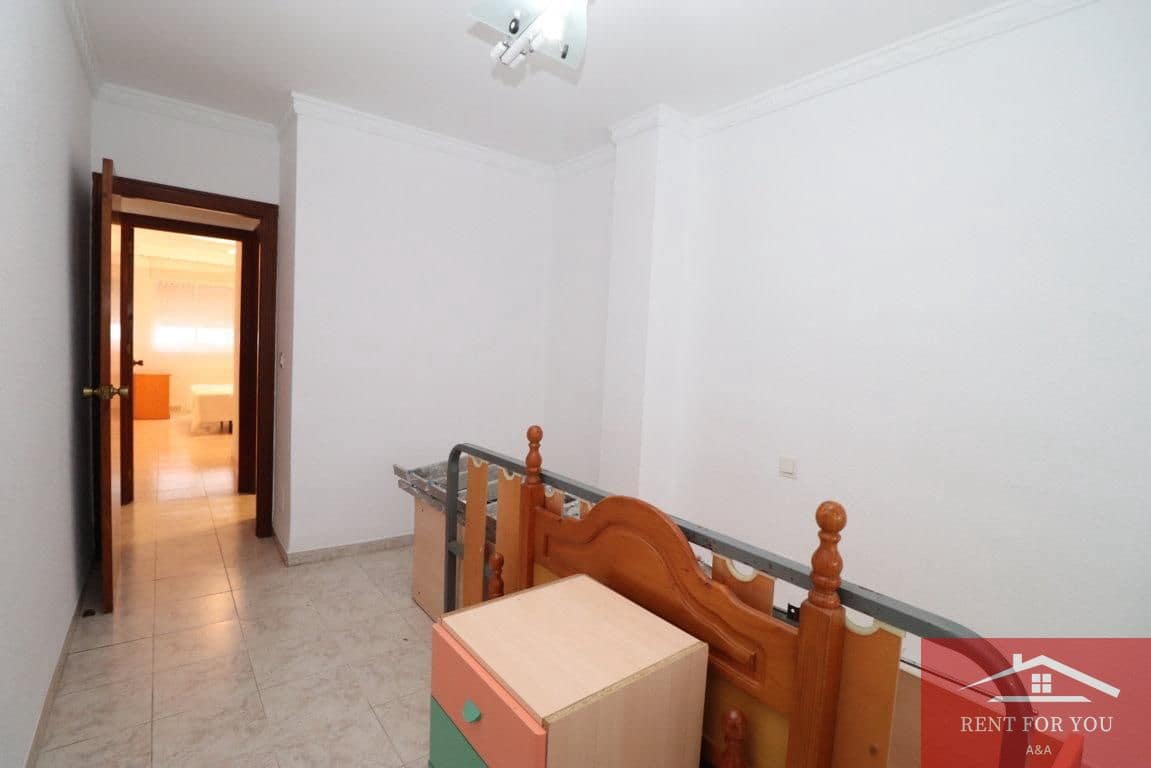 3 bedroom Flat for rent in Alhaurin el Grande - € 750 (Ref: 9583180)